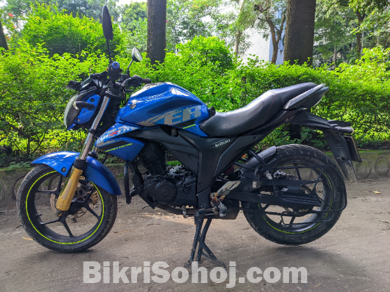 Gixxer monotone 2019
